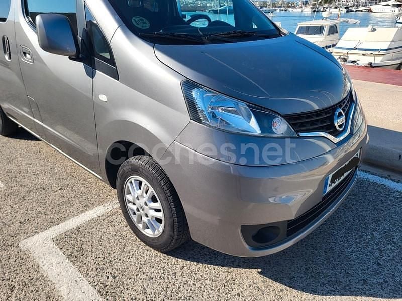 Usado Nissan NV200 Comfort 90 CV (66 kW) 2014 Gris / plata Monovolumen