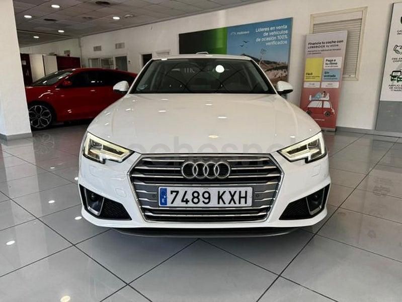 Usado Audi A4 S-Line 150 CV (110 kW) 2019 Blanco Berlina