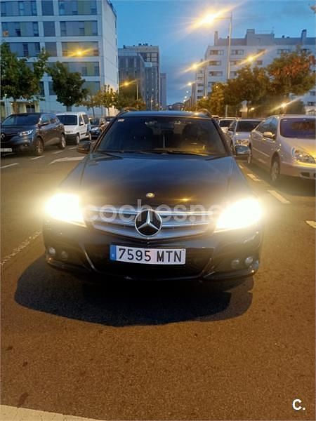 Negro Usado 2013 Mercedes C200 Familiar | 9200 € (Precio justo) - Imagen 1/4