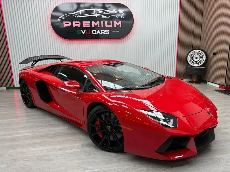 Usado Lamborghini Aventador 700 CV (514 kW) 2015 Rojo Coupe