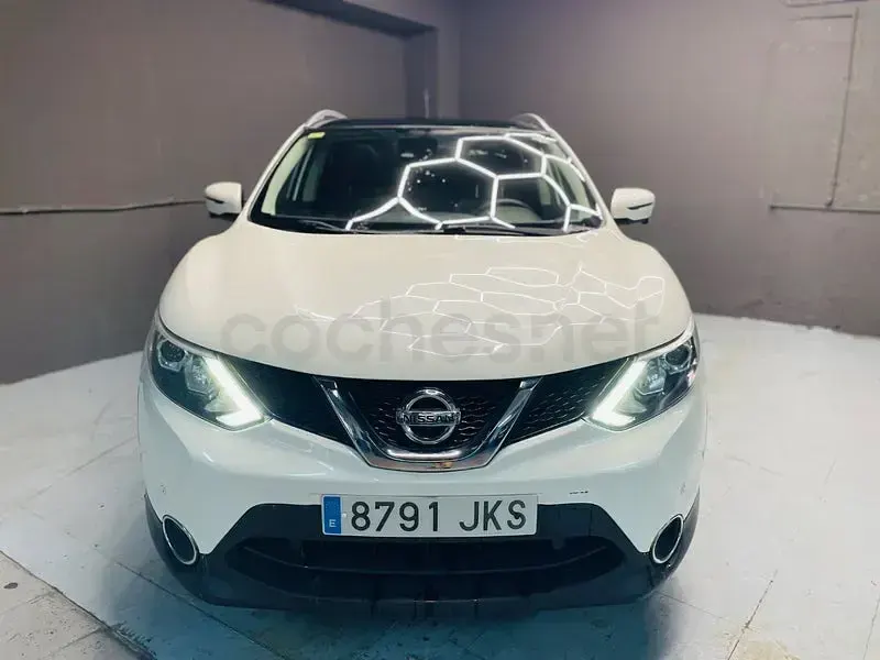 Usado Nissan Qashqai Tekna 130 CV (95 kW) 2016 Blanco SUV