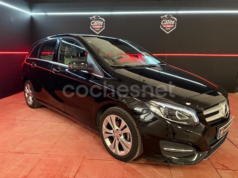 Negro Usado 2016 Mercedes B180 Monovolumen | 15.900 € (Precio justo) - Imagen 1/4