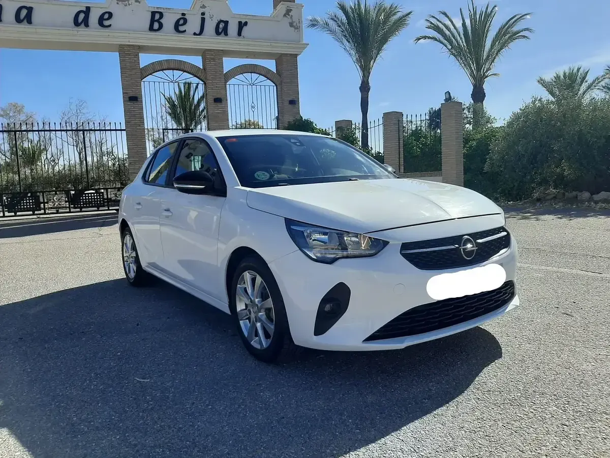 Usado Opel Corsa Edition 102 CV (75 kW) 2021 Blanco Utilitario