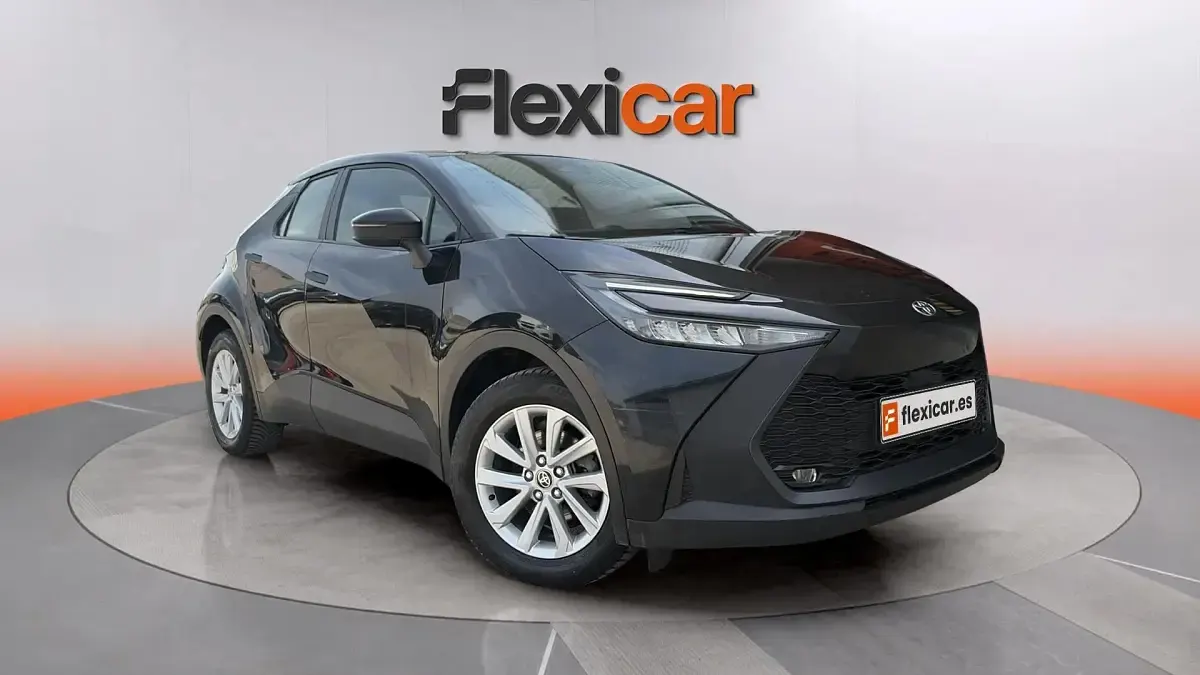 Usado Toyota C-HR Active 140 CV (102 kW) 2024 Negro SUV