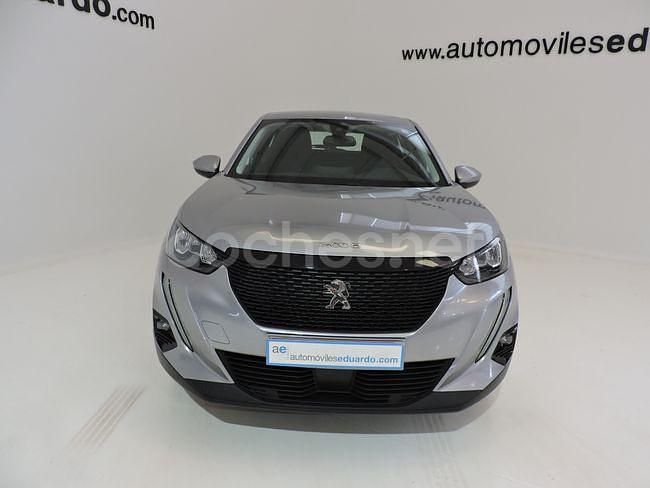 Usado Peugeot 2008 Allure 130 CV (95 kW) 2021 Gris / plata SUV
