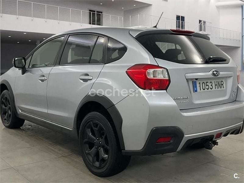 Usado Subaru XV Sport 147 CV (108 kW) 2013 Gris / plata SUV