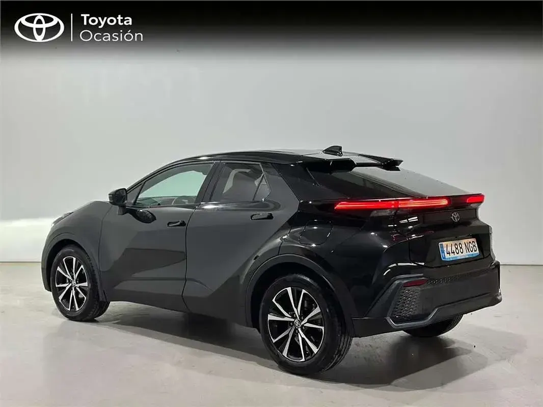 Usado Toyota C-HR Advance 140 CV (102 kW) 2025 SUV