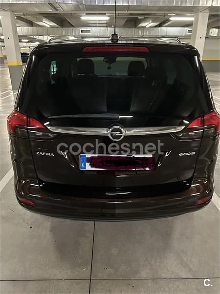 Usado Opel Zafira Excellence 140 CV (102 kW) 2017 Granate Monovolumen