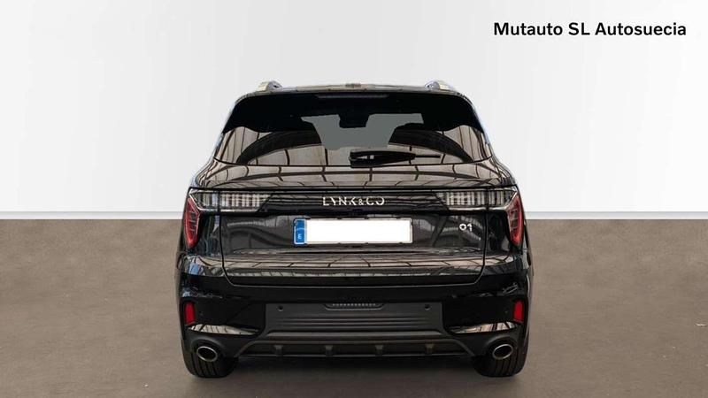 Usado Lynk & Co 01 261 CV (191 kW) 2023 Negro SUV