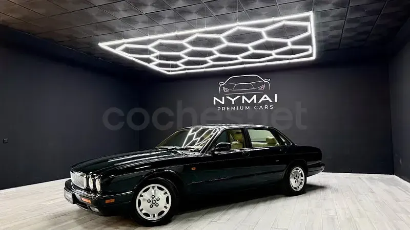 Usado Jaguar XJ6 216 CV (158 kW) 1996 Verde Berlina