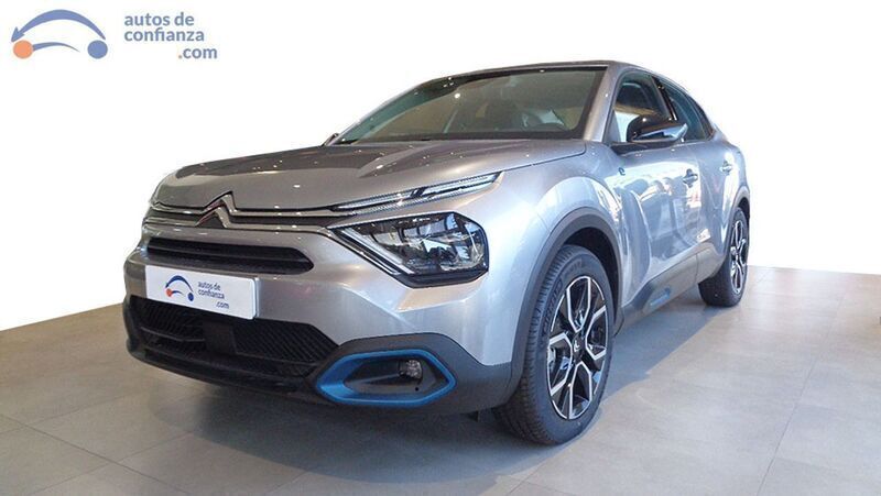 Gris Nuevo 2024 Citroën e-C4 Feel Berlina | 27.990 € (Buen precio) - Imagen 1/4