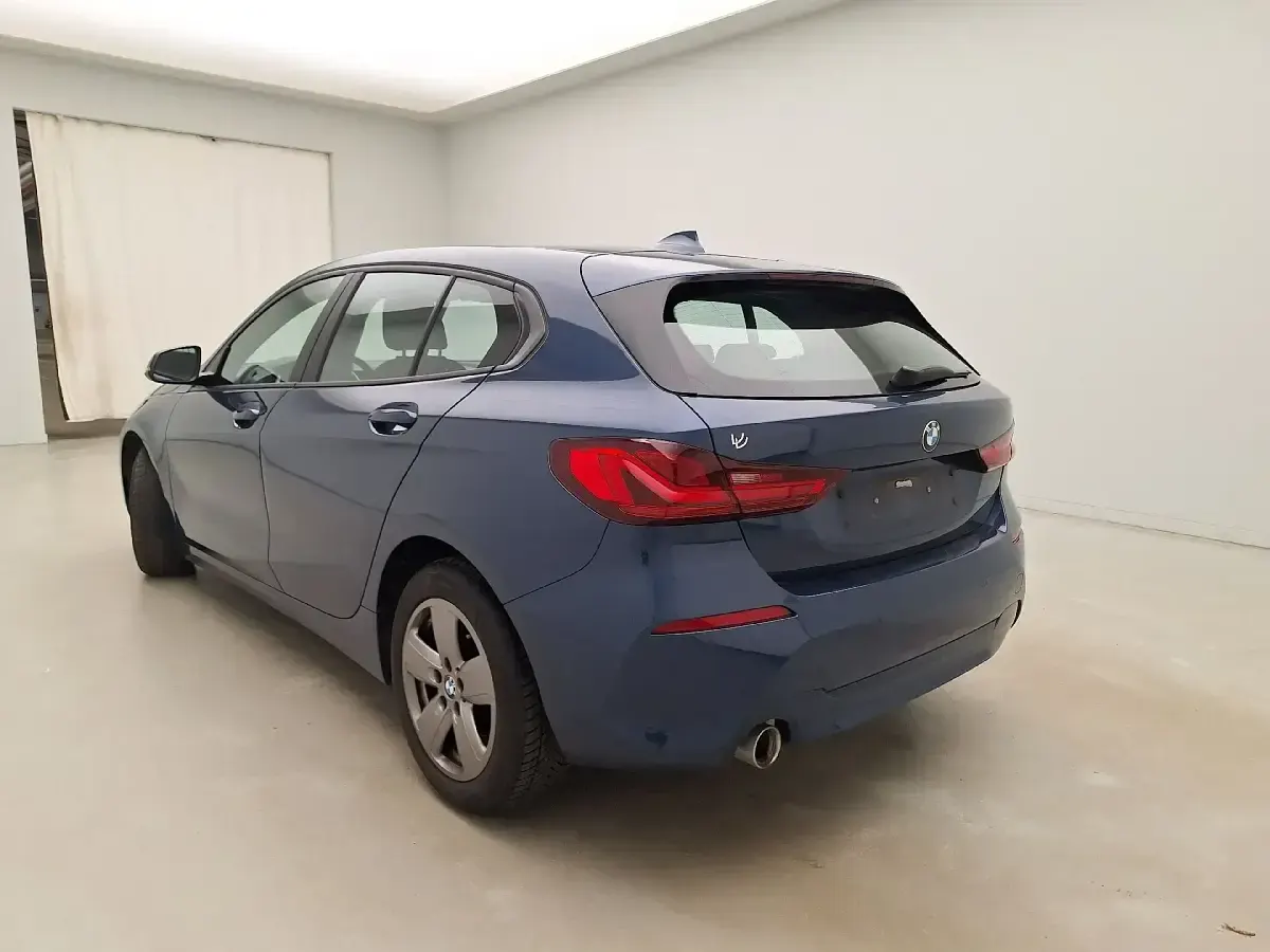 Usado BMW 116 116 CV (85 kW) 2023 Azul Utilitario