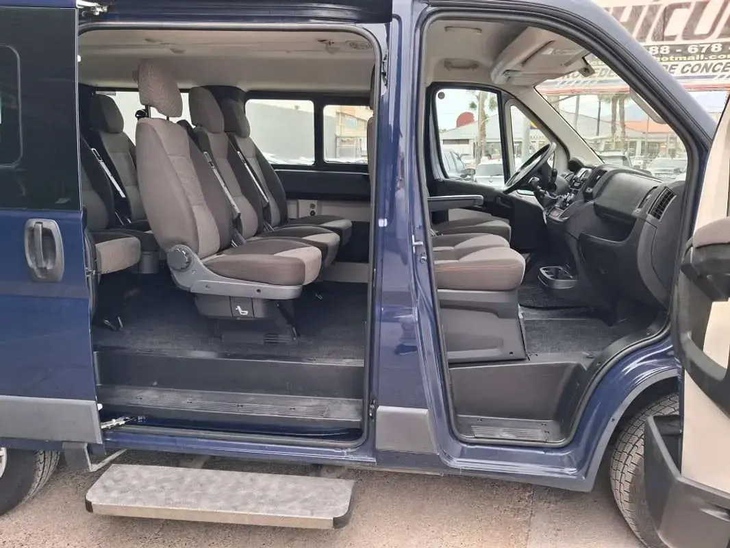 Usado Fiat Ducato 131 CV (96 kW) 2015 Azul Van