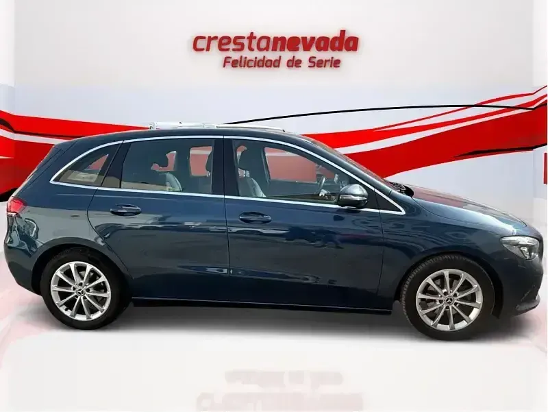 Occasion Mercedes B180 136 PK (100 kW) 2021 Blauw MPV