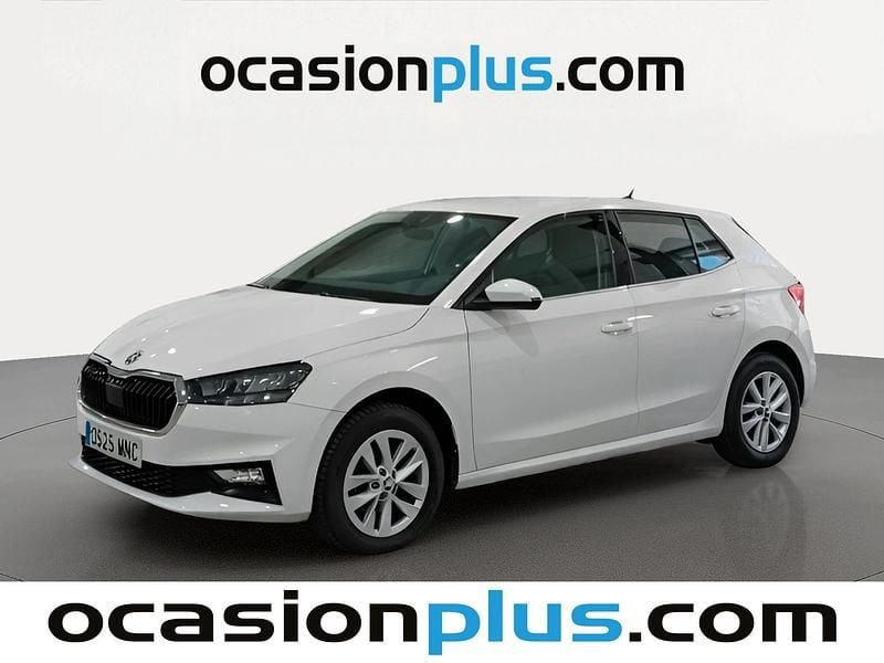 Usado Skoda Fabia Ambition 95 CV (69 kW) 2024 Blanco Utilitario