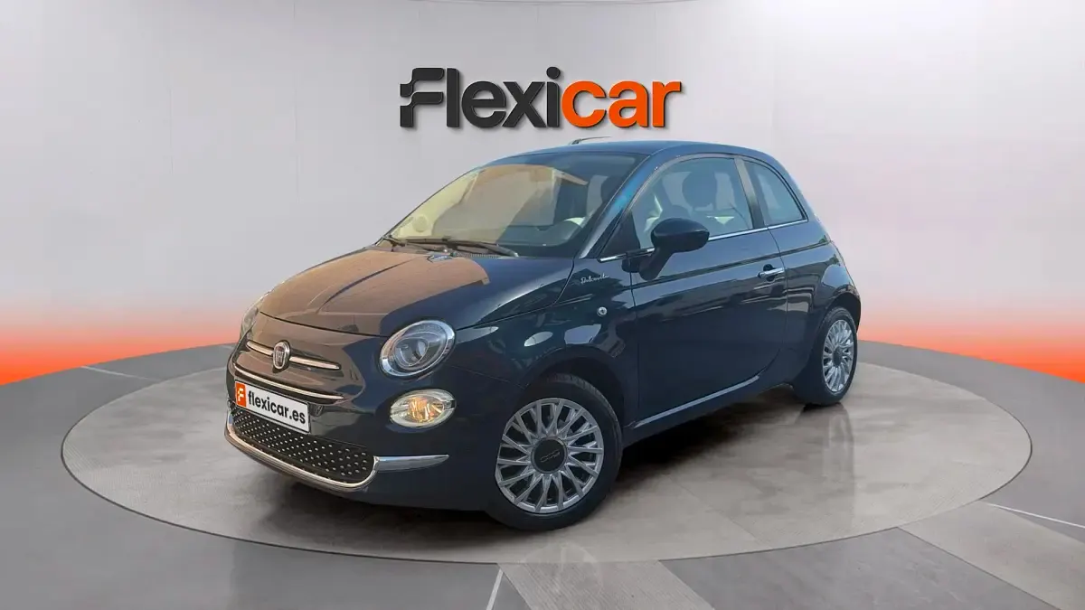 Usado Fiat 500 Dolcevita 71 CV (52 kW) 2021 Azul Berlina