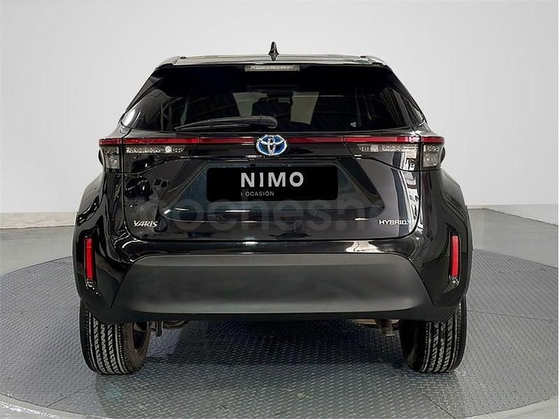 Usado Toyota Yaris Cross Active 116 CV (85 kW) 2021 Negro SUV