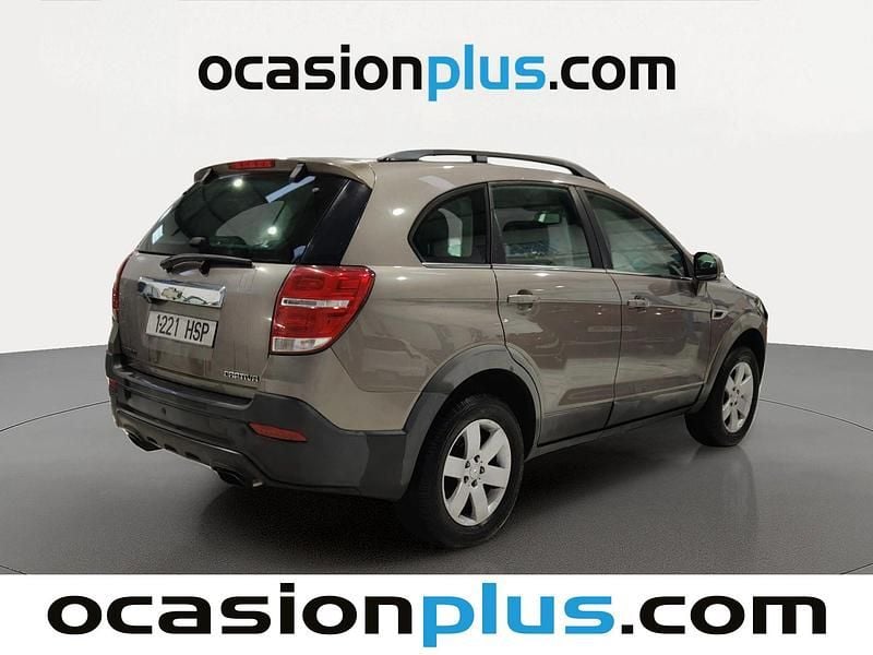 Usado Chevrolet Captiva LT 163 CV (119 kW) 2013 Beige SUV
