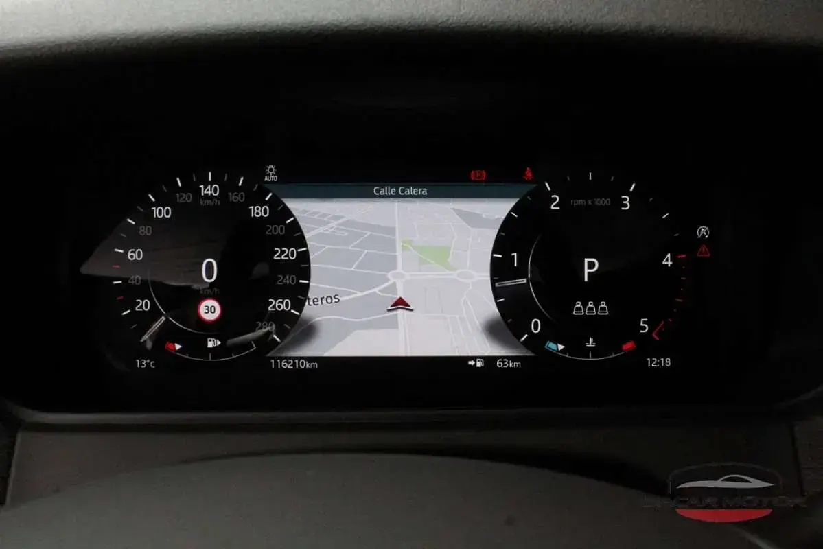 Occasion Land Rover Range Rover Velar Basis 300 PK (220 kW) 2021 Zwart SUV