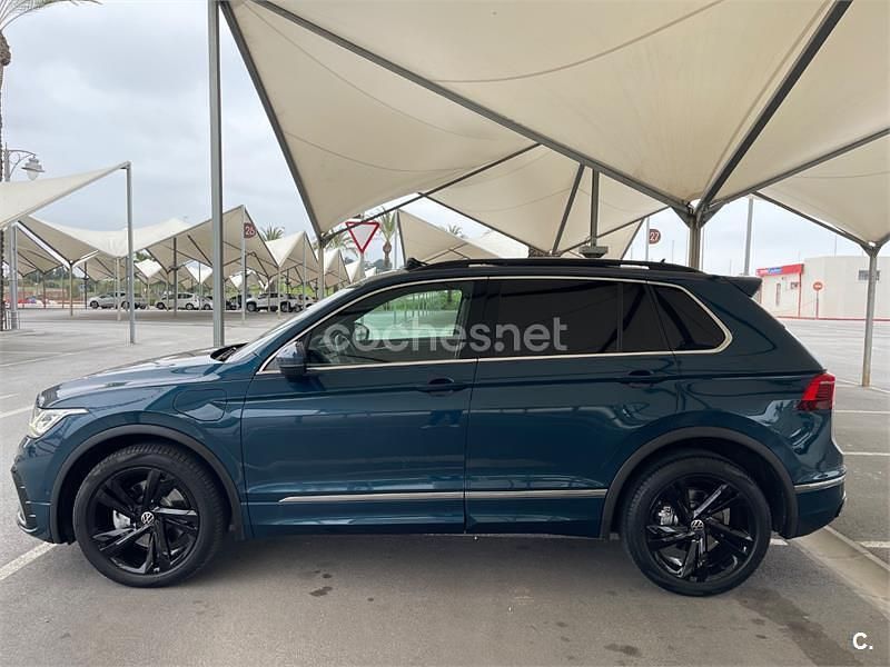Usado VW Tiguan R-line 245 CV (180 kW) 2023 Azul SUV