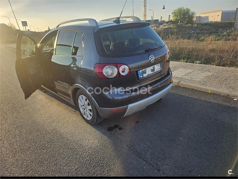 Usado VW Golf Plus Cross 140 CV (102 kW) 2008 Azul Monovolumen