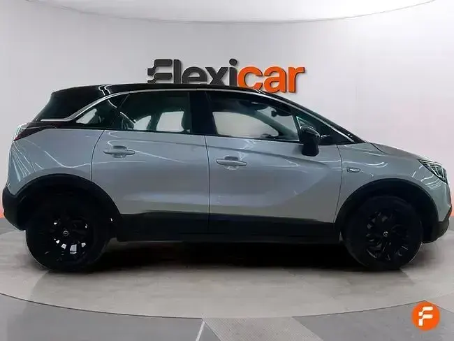 Usado Opel Crossland X Innovation 130 CV (95 kW) 2019 Gris SUV