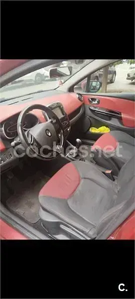 Usado Renault Clio IV Business 90 CV (66 kW) 2015 Rojo Berlina