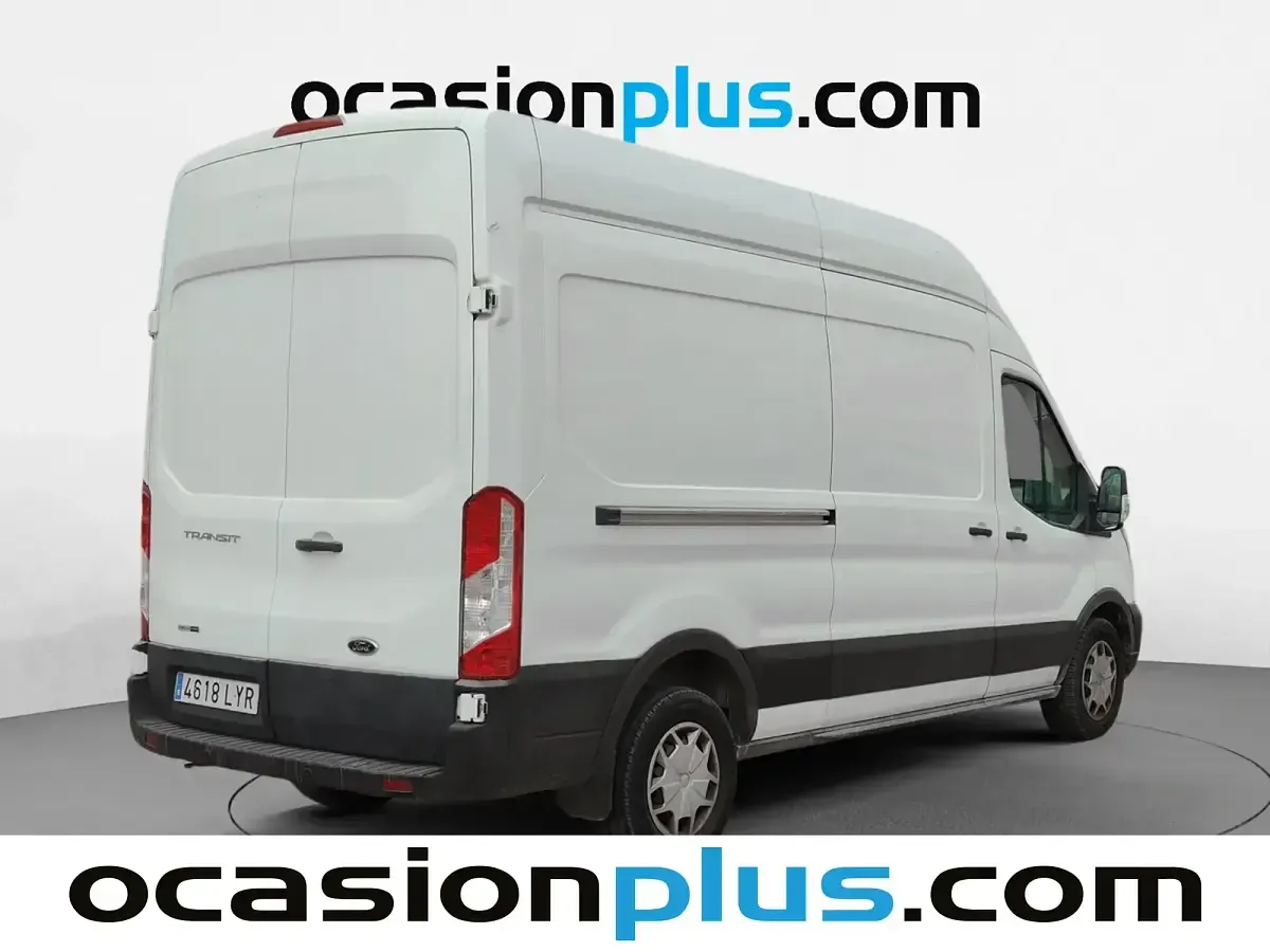Usado Ford Transit Trend 130 CV (95 kW) 2022 Blanco Van