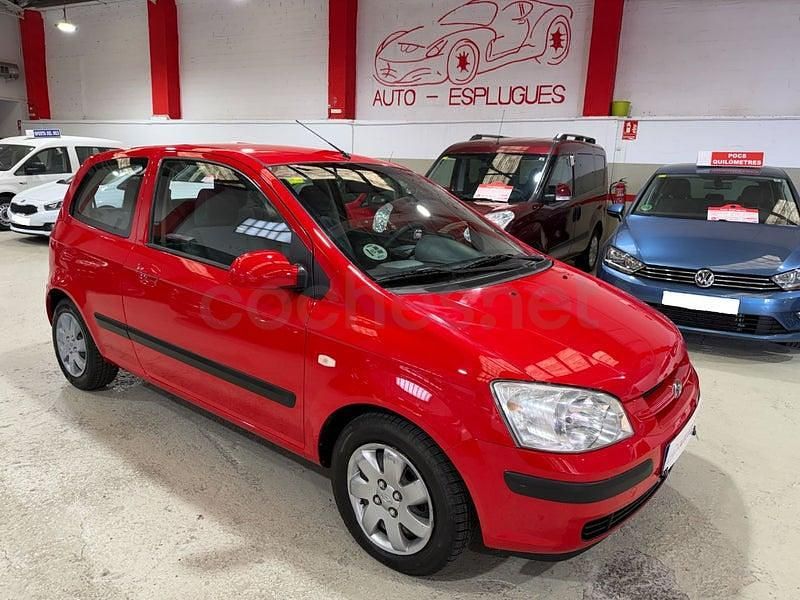Usado Hyundai Getz 85 CV (62 kW) 2005 Rojo Utilitario