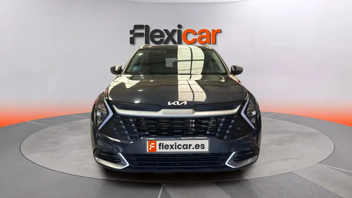 Usado Kia Sportage 136 CV (100 kW) 2023 Gris SUV