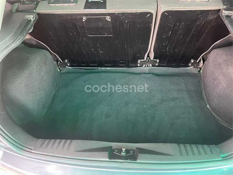 Gris / plata Usado 2005 Ford Fiesta Trend Utilitario | 2300 € (Buen precio) - Imagen 1/2