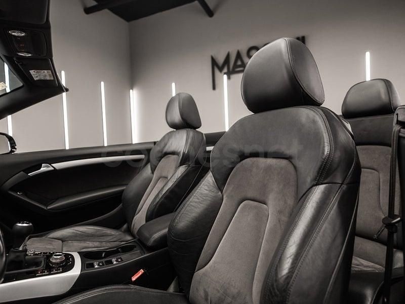 Usado Audi A5 Cabriolet S-Line 190 CV (139 kW) 2016 Gris / plata Descapotable