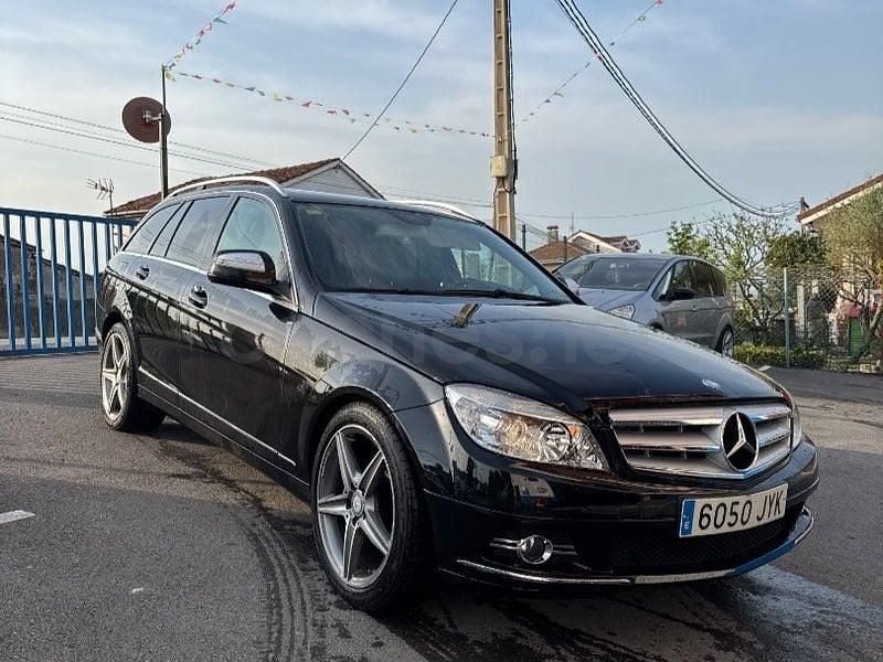 Usado Mercedes C220 Avantgarde 170 CV (125 kW) 2008 Negro Familiar