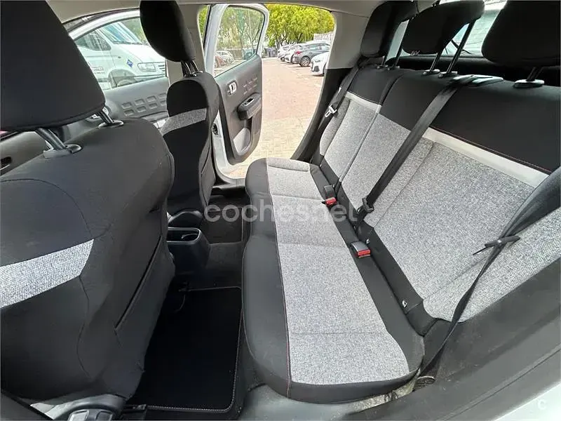 Usado Citroën C3 PureTech 82 CV (60 kW) 2018 Blanco Utilitario