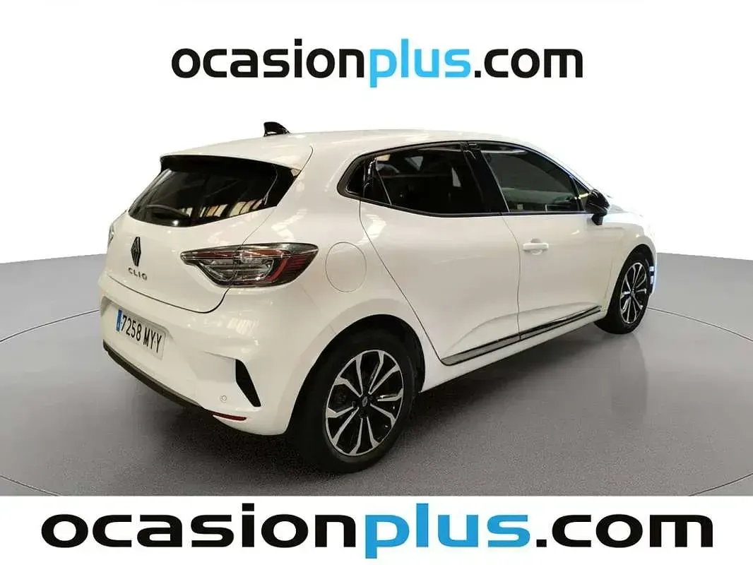 Usado Renault Clio Techno 91 CV (66 kW) 2025 Blanco Utilitario