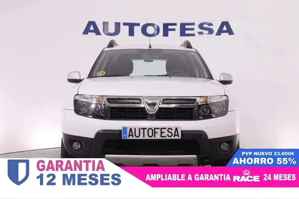 Usado Dacia Duster Lauréate 110 CV (80 kW) 2012 Blanco SUV