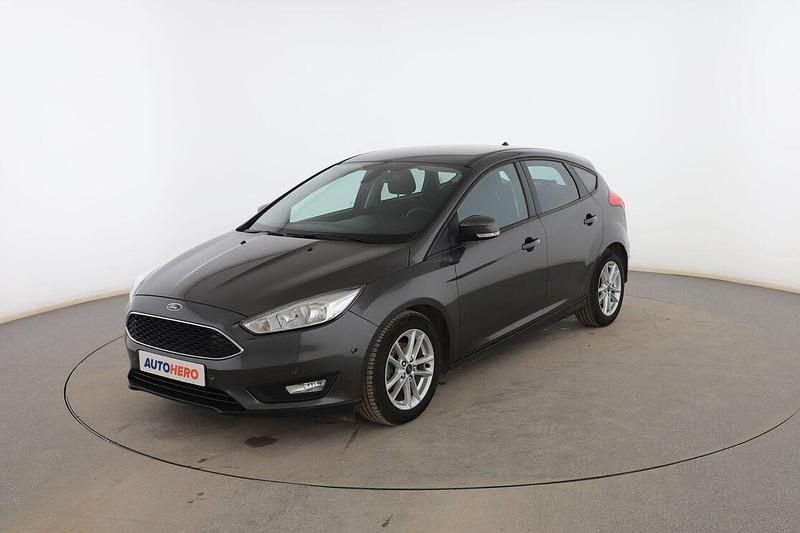 Usado Ford Focus Business Edition 125 CV (91 kW) 2017 Gris Utilitario
