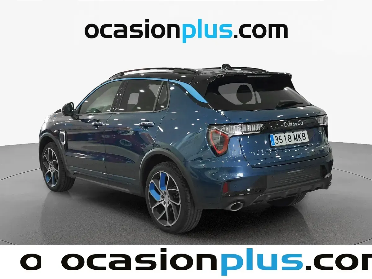 Usado Lynk & Co 01 261 CV (191 kW) 2023 Negro SUV