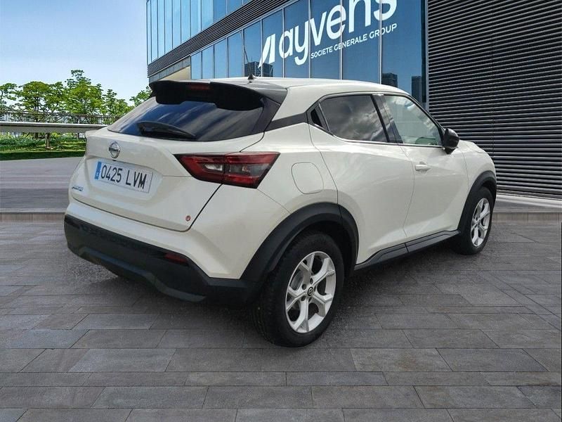 Usado Nissan Juke Acenta 114 CV (83 kW) 2021 Blanco SUV