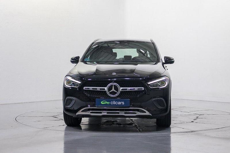 Usado Mercedes GLA200 150 CV (110 kW) 2022 Negro SUV