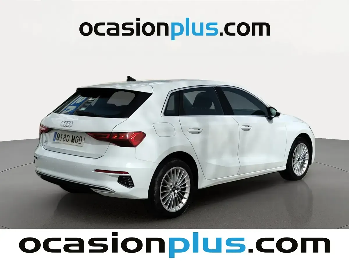Usado Audi A3 Advanced Plus 110 CV (80 kW) 2023 Blanco Berlina
