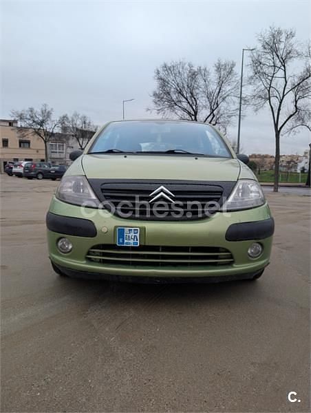 Usado Citroën C3 75 CV (55 kW) 2004 Verde Berlina