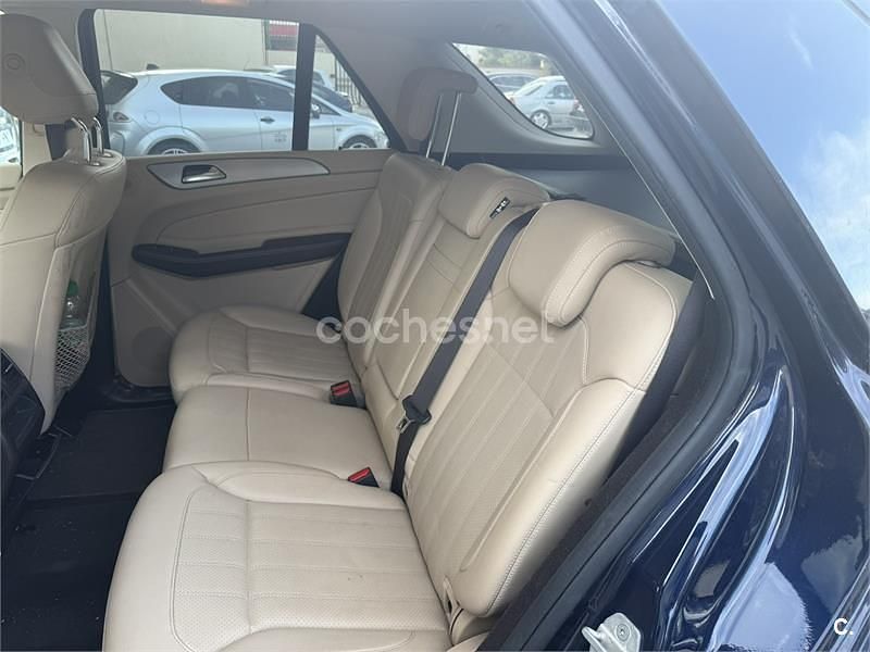 Käytetty Mercedes GLE250 204 HP (150 kW) 2017 Sininen Katumaasturi