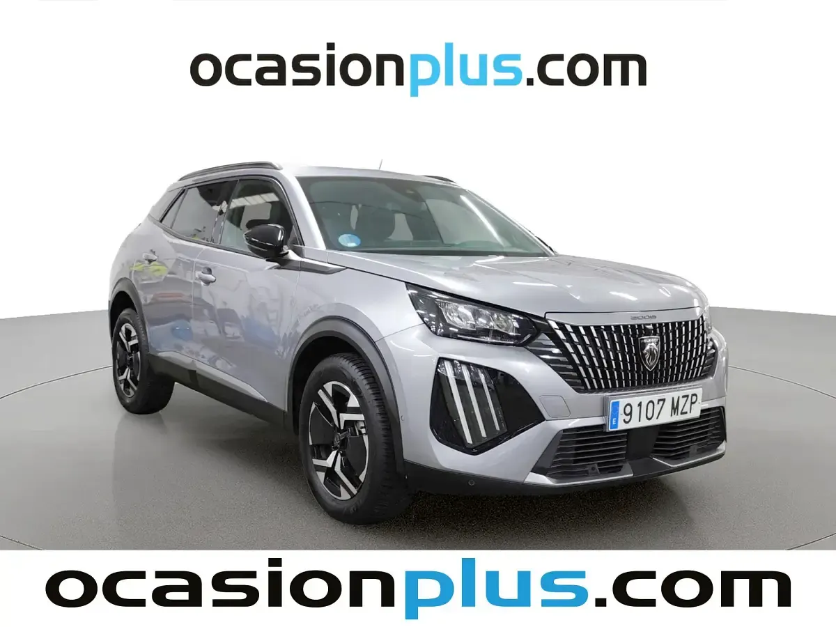 Usado Peugeot 2008 Allure 145 CV (106 kW) 2025 Gris SUV