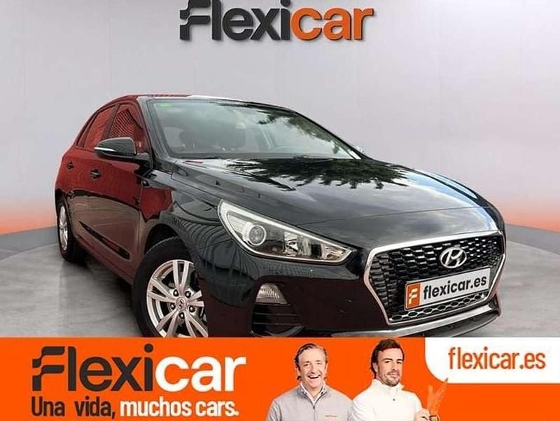 Negro Usado 2017 Hyundai i30 Utilitario | 10.990 € (Buen precio) - Imagen 1/4