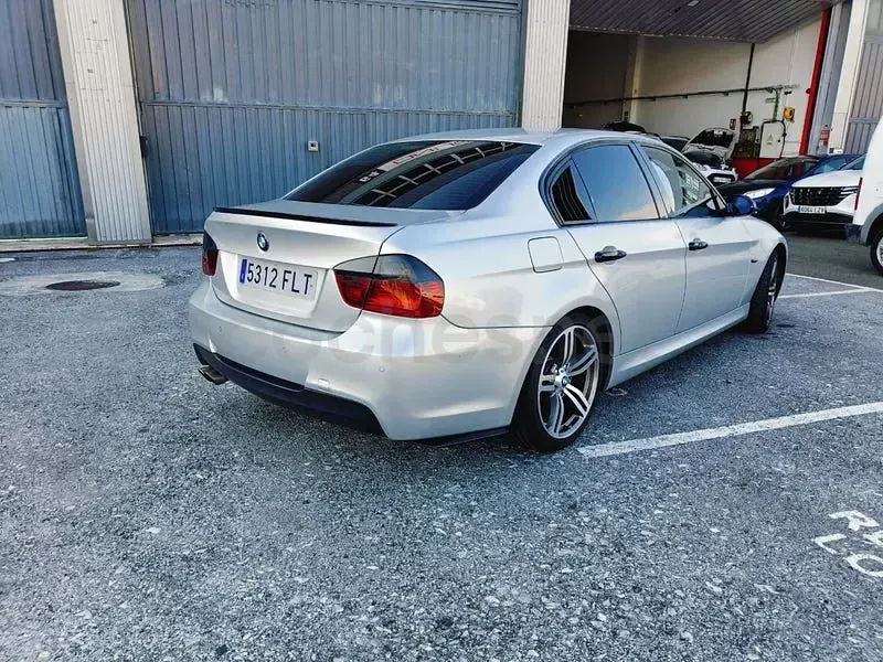 Usado BMW 320 163 CV (119 kW) 2007 Gris / plata Berlina