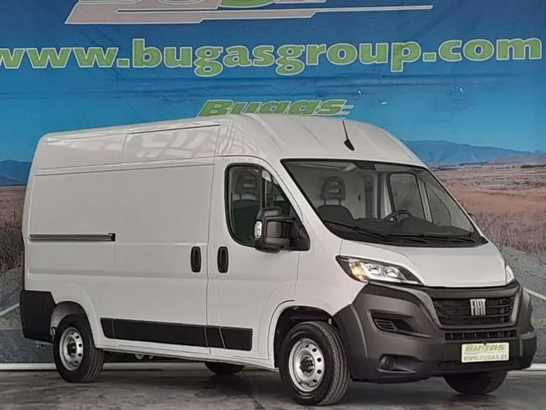 Usado Fiat Ducato 120 CV (88 kW) 2021 Blanco Van
