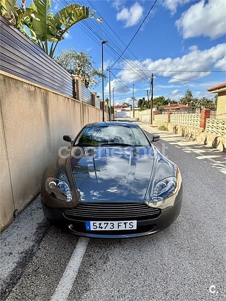 Usado Aston Martin Vantage 380 CV (279 kW) 2007 Gris / plata Coupe