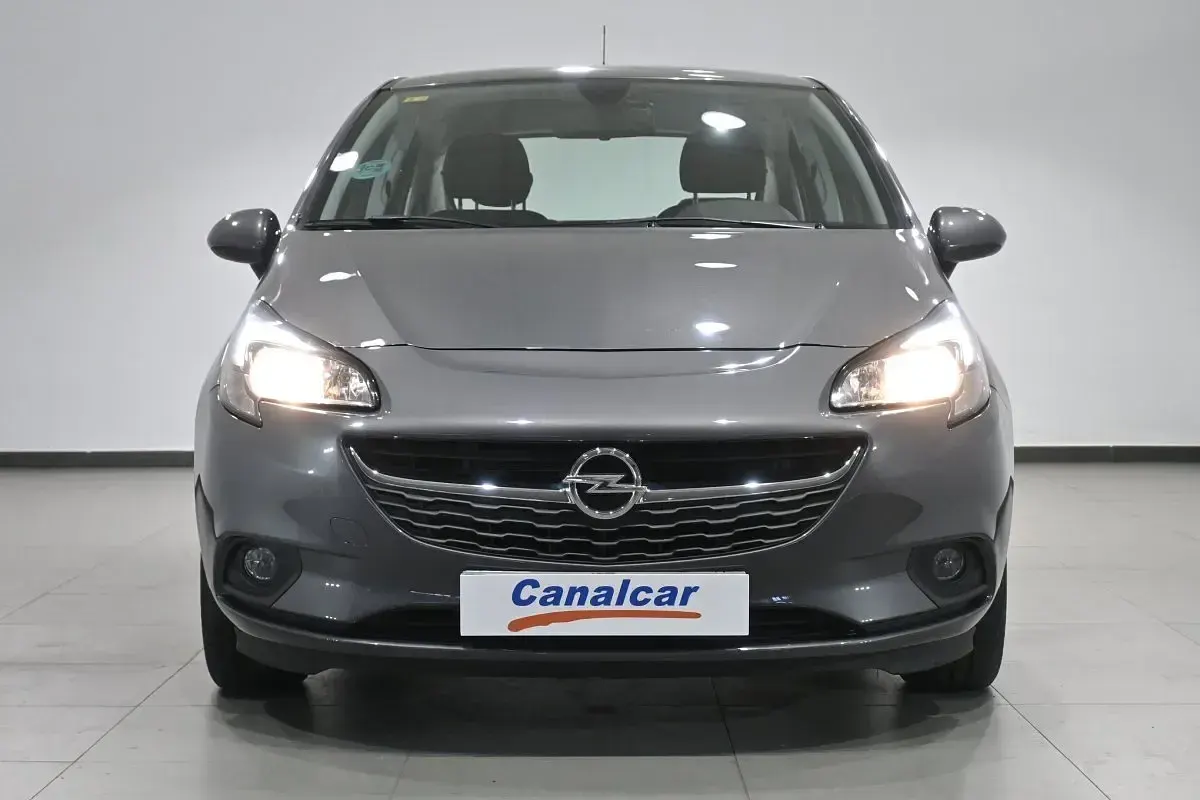 Usado Opel Corsa Selective 90 CV (66 kW) 2016 Gris Utilitario