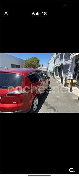 Usado Ford S-MAX Trend 125 CV (91 kW) 2009 Rojo Monovolumen